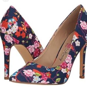 Penny Loves Kenny Women's Opus SF Pump Blue Multi Floral 💐